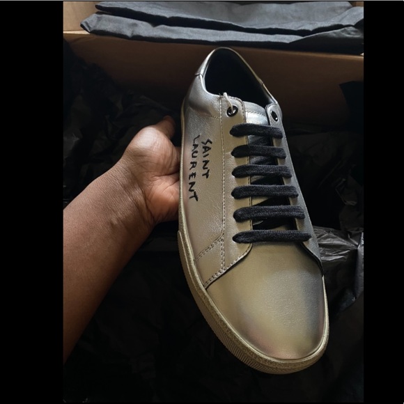 Saint Laurent 42 equivalent to 12 in men’s US size - Picture 2 of 14